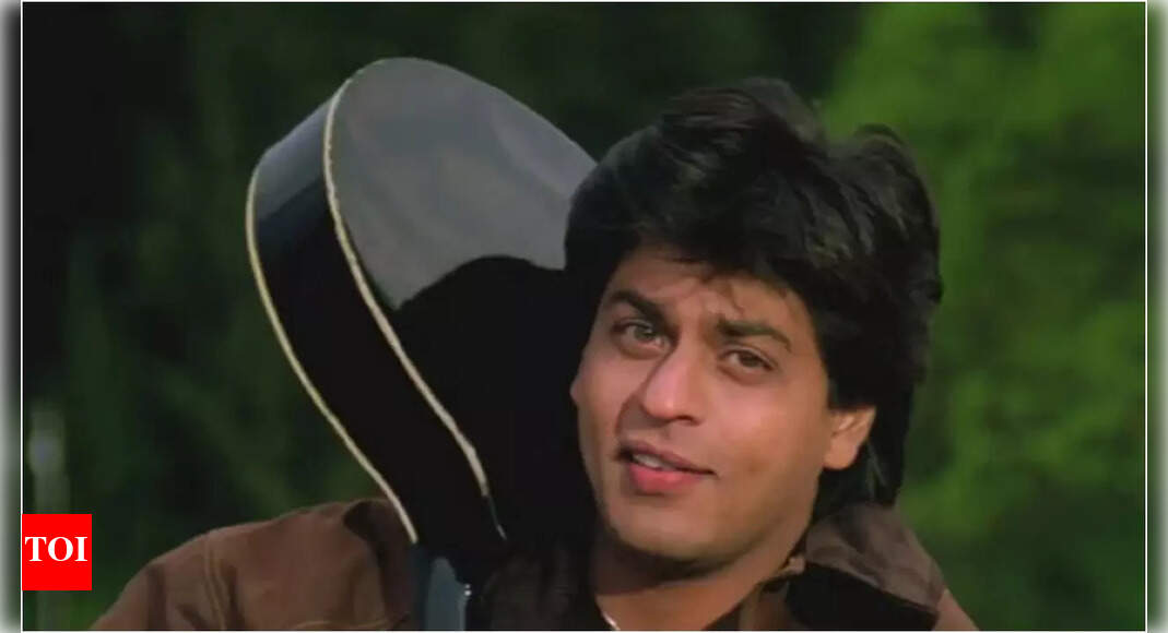 Shah Rukh Khan's 'Palat' scene in 'Dilwale Dulhaniya Le Jayenge' was inspired by a Hollywood film, Aditya Chopra admits | Hindi Movie News