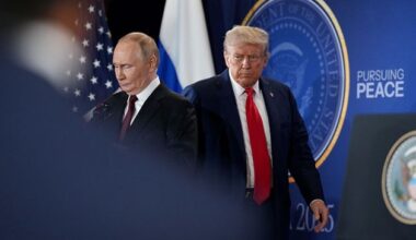 US sanctions Russian oil giants as Trump says he cancelled Putin summit due to stalled Ukraine negotiations