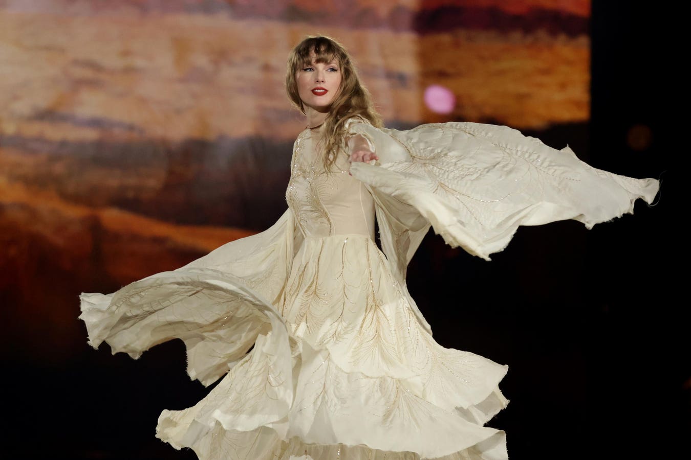 Taylor Swift Matches Two Of Music’s Biggest Stars As She Rules Again