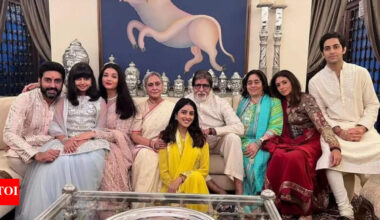 Navya Nanda reveals if dinner conversations with Amitabh Bachchan, Jaya Bachchan and the whole family are feisty: 'We have a lot of respect..' | Hindi Movie News