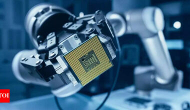 Head of Saudi Arabia's top AI company makes a 'China promise' to the US government: Will never …