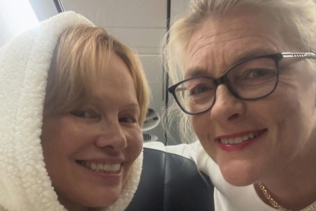 Carlow politician bumps into Pamela Anderson onboard flight to Canada