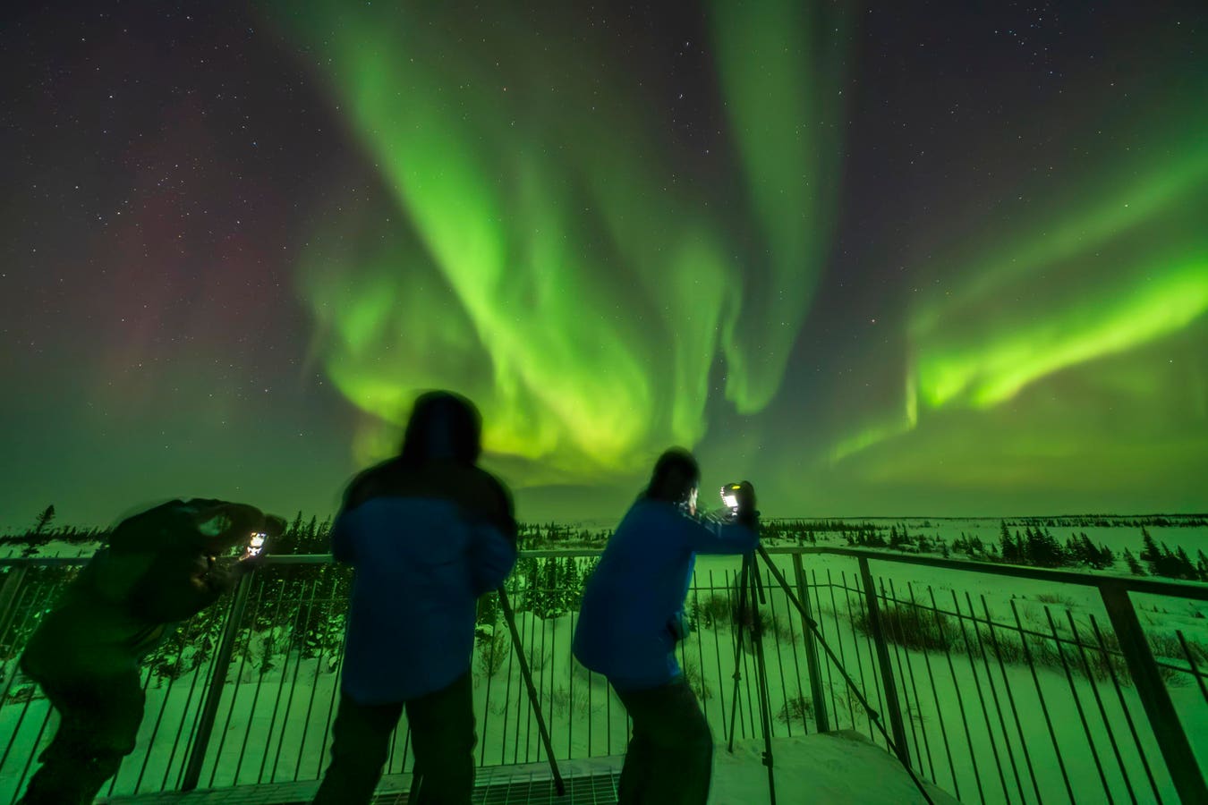 Northern Lights Could Dazzle 12 States Tonight