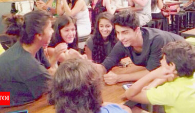 Throwback: When Ananya Panday share the childhood with Suhana , Aryan Khan, and Shanaya Kapoor |