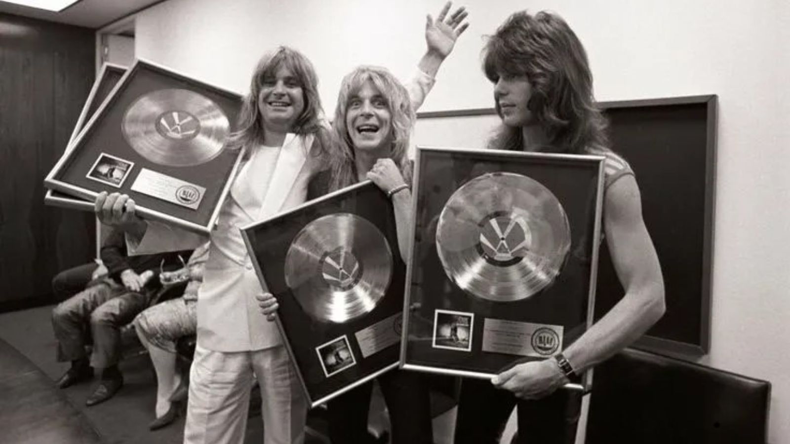 'Nobody Did That for Me Before': Rudy Sarzo Opens Up About Joining Ozzy's Band and Why the Prince of Darkness Was Really a Different Breed - Ultimate Guitar