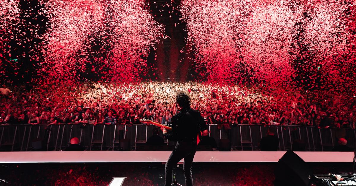 The Kooks to celebrate two decades of hits at The Piece Hall