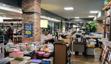 Finding Happiness in "Welcome to the Hyunam-dong Bookshop"