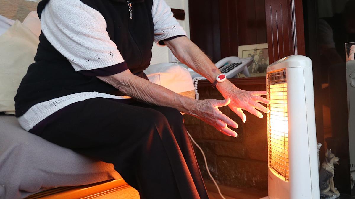 Winter fuel payments scam warning for pensioners