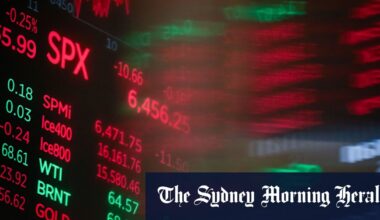 ASX pares losses as banks, retailers offset weaker miners