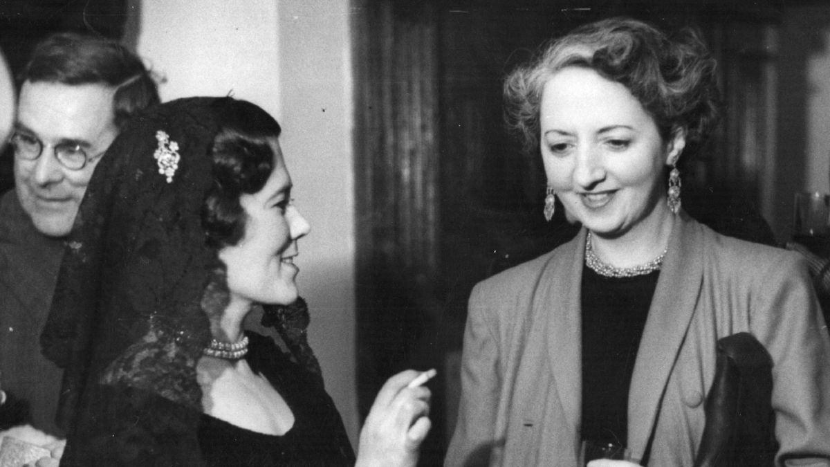 What a treat! A novel with a truly toadlike (and funny) villain