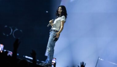 An ode to an unassuming pop star: Lorde plays in Portland