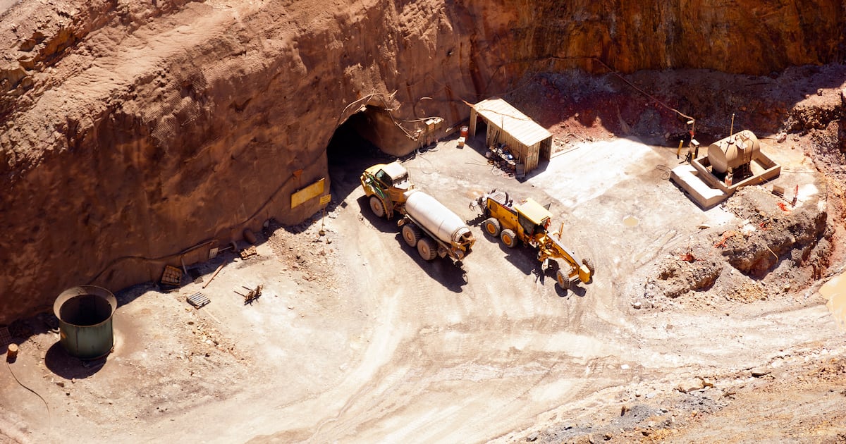 Irish man one of two people killed in explosion at mine in Australia – The Irish Times