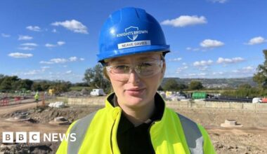 University graduates urged to look local for best chance at jobs