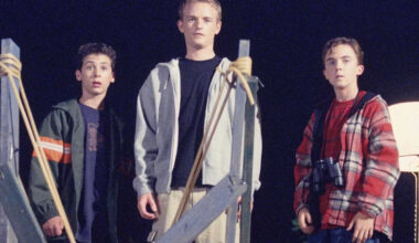 See Frankie Muniz reunite with “Malcolm in the Middle” older brothers ahead of revival series' premiere