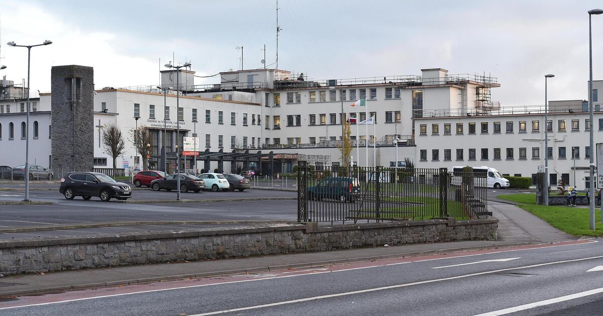 Government must declare 'capacity emergency' at UHL, hospital's medical board warns