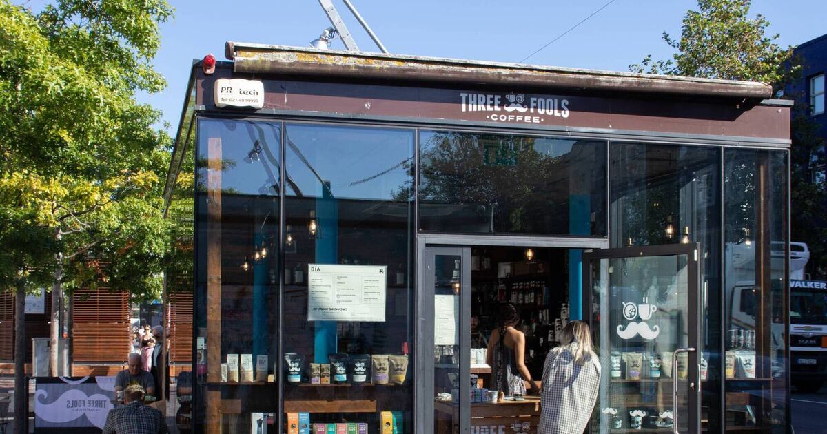 Three Fools cafes leases warehouse for growth