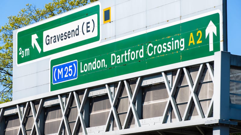 M25 closed near Dartford Crossing after lorry carrying tyres catches fire