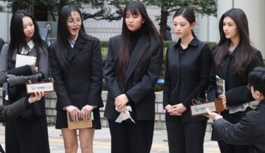 Court rules NewJeans must stay with Ador until 2029