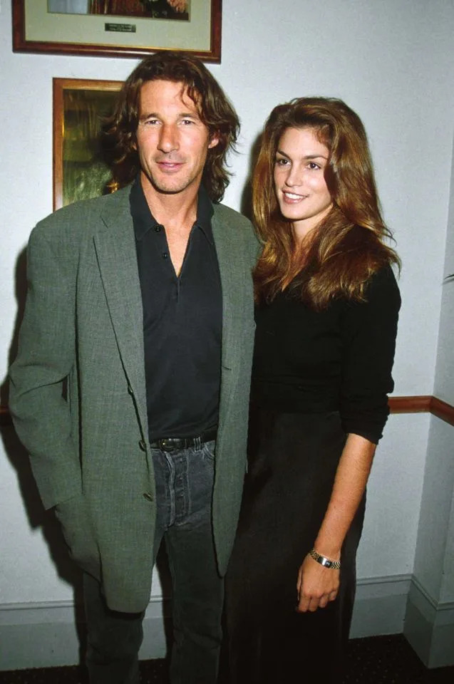 Getty Images Richard Gere and Cindy Crawford at the UK premiere of 'Mr. Jones' in 1994.