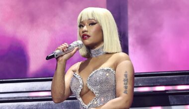 Nicki Minaj Won’t Release New Album Because of Jay-Z