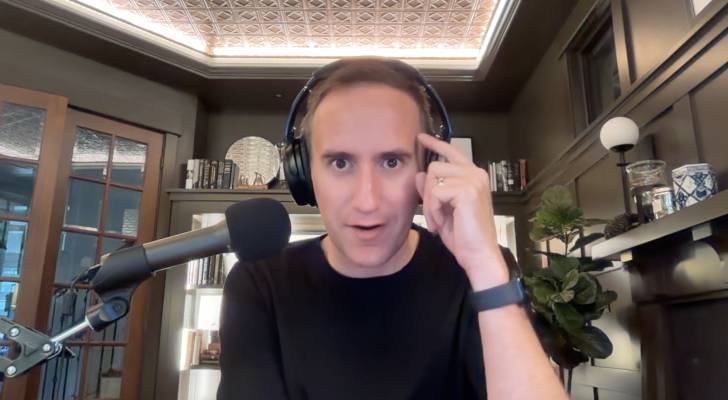 Morgan Housel says most money mistakes come down to ignorance — here are his 3 top habits to level up your wealth