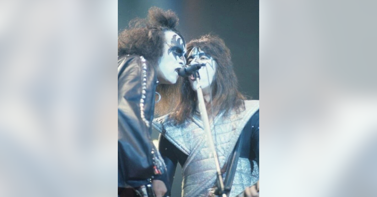 Ace Frehley, founding guitarist for KISS, dead at 74 | Entertainment