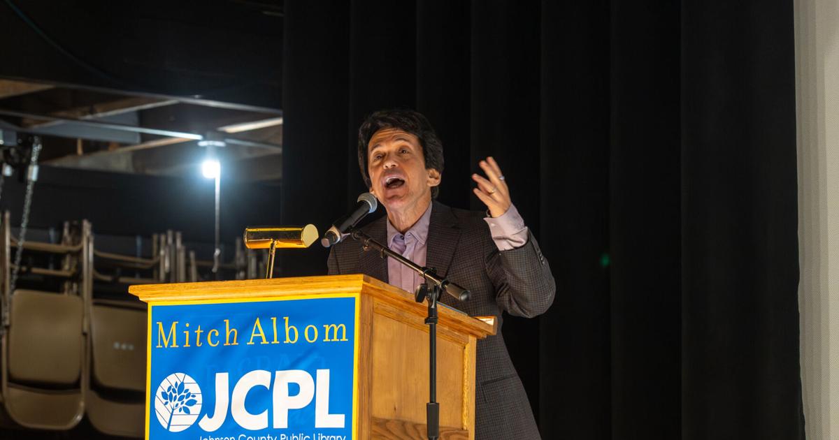 Author Mitch Albom promotes latest book at Artcraft Theatre | Features