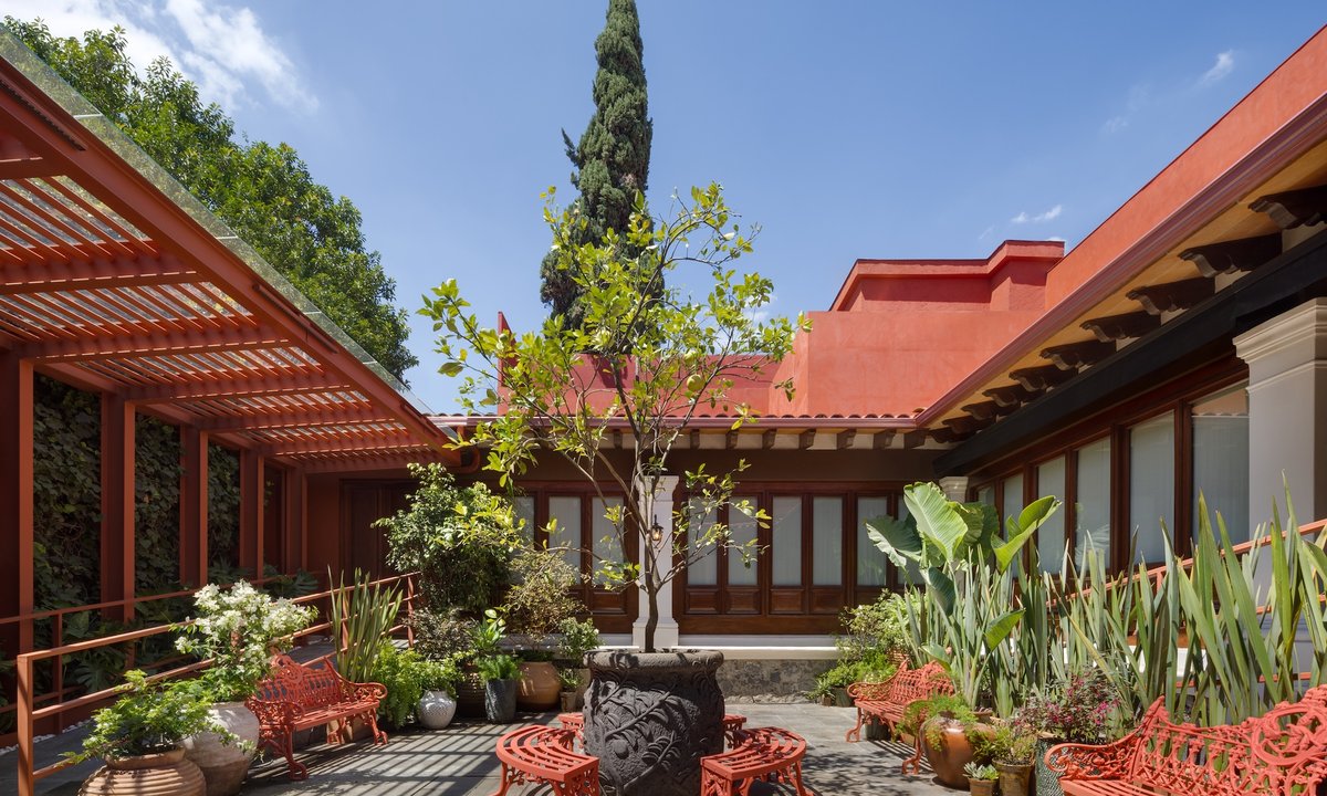 New Frida Kahlo museum, focused on the artist's youth and family life, opens in Mexico City - The Art Newspaper