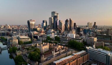 Euro zone business conditions improving, AI is booming, ECB survey shows