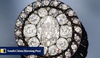 Diamond brooch abandoned by defeated Napoleon in 1815 to go up for sale