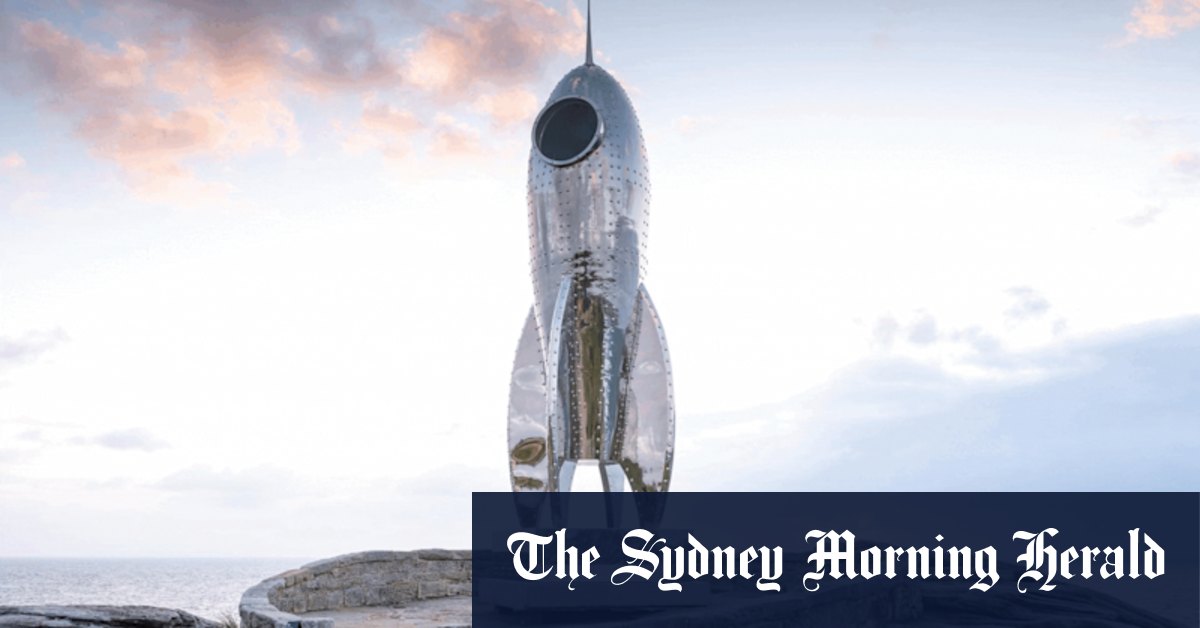 Sculpture by the Sea founder faced cliff edge crisis just days before opening