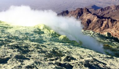 After 700,000 years, Iran’s dormant Taftan volcano is starting to rise