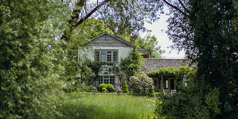 the country house market in H1 2025