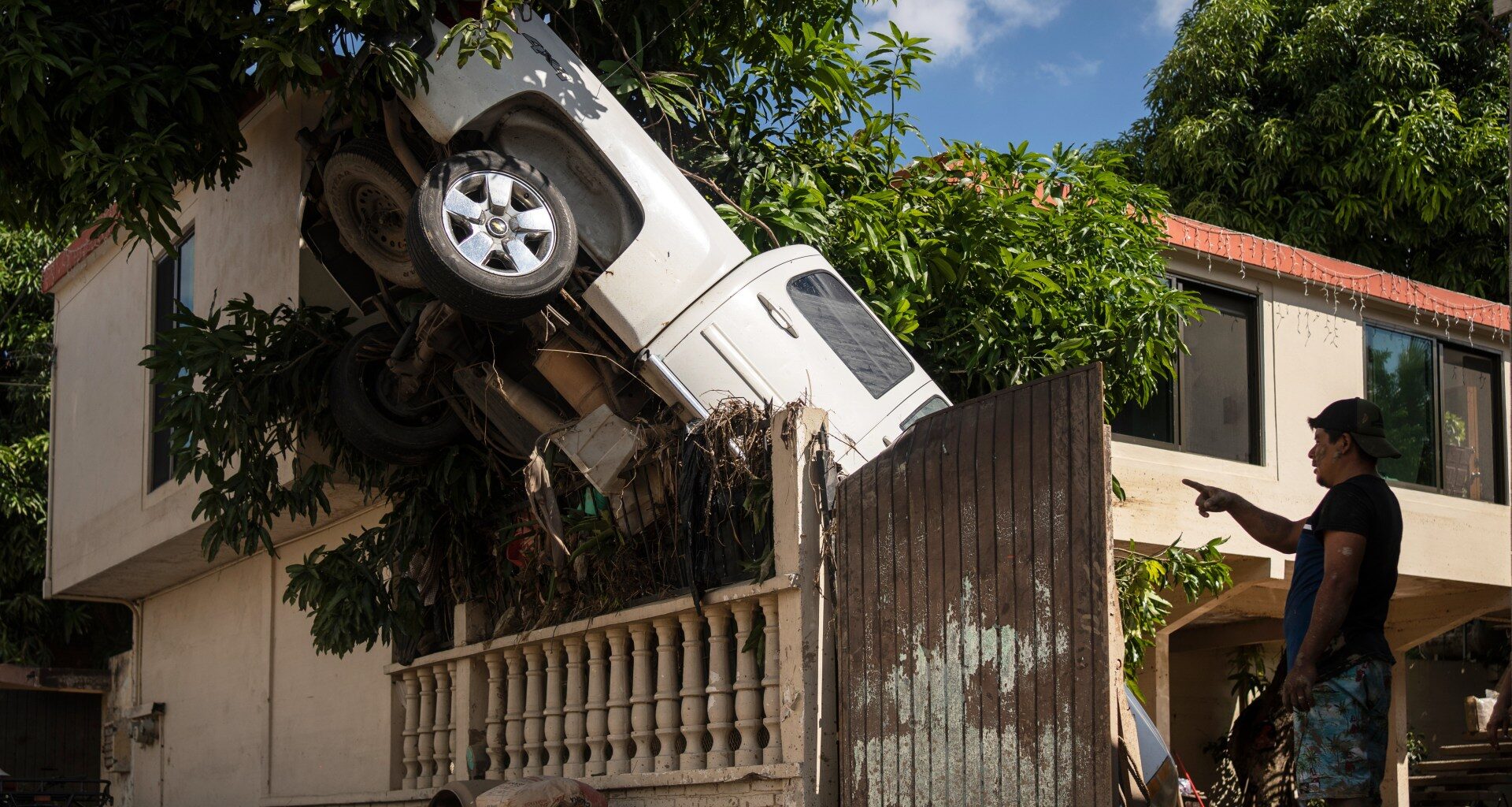 Death toll from devastating Mexico flooding rises | Floods News
