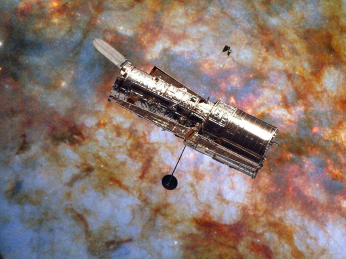 Popular galaxy full of standard candles features as Hubble Picture of the Week