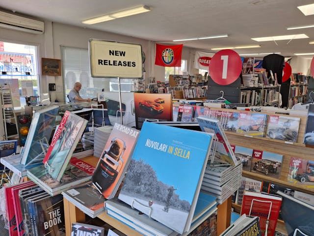 Automotive Bookstore Los Angeles autobooks