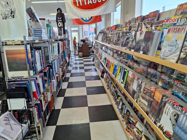 Automotive Bookstore Los Angeles autobooks