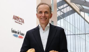 Aryzta CEO leaves with immediate effect as food group seeks to get ‘back on track’ – The Irish Times