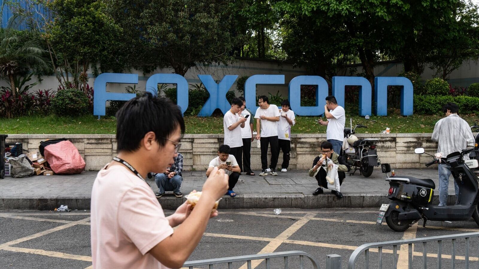 Foxconn to invest up to $1.37 billion in AI compute cluster, supercomputing centre