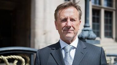 Martin Murray cabinet photo