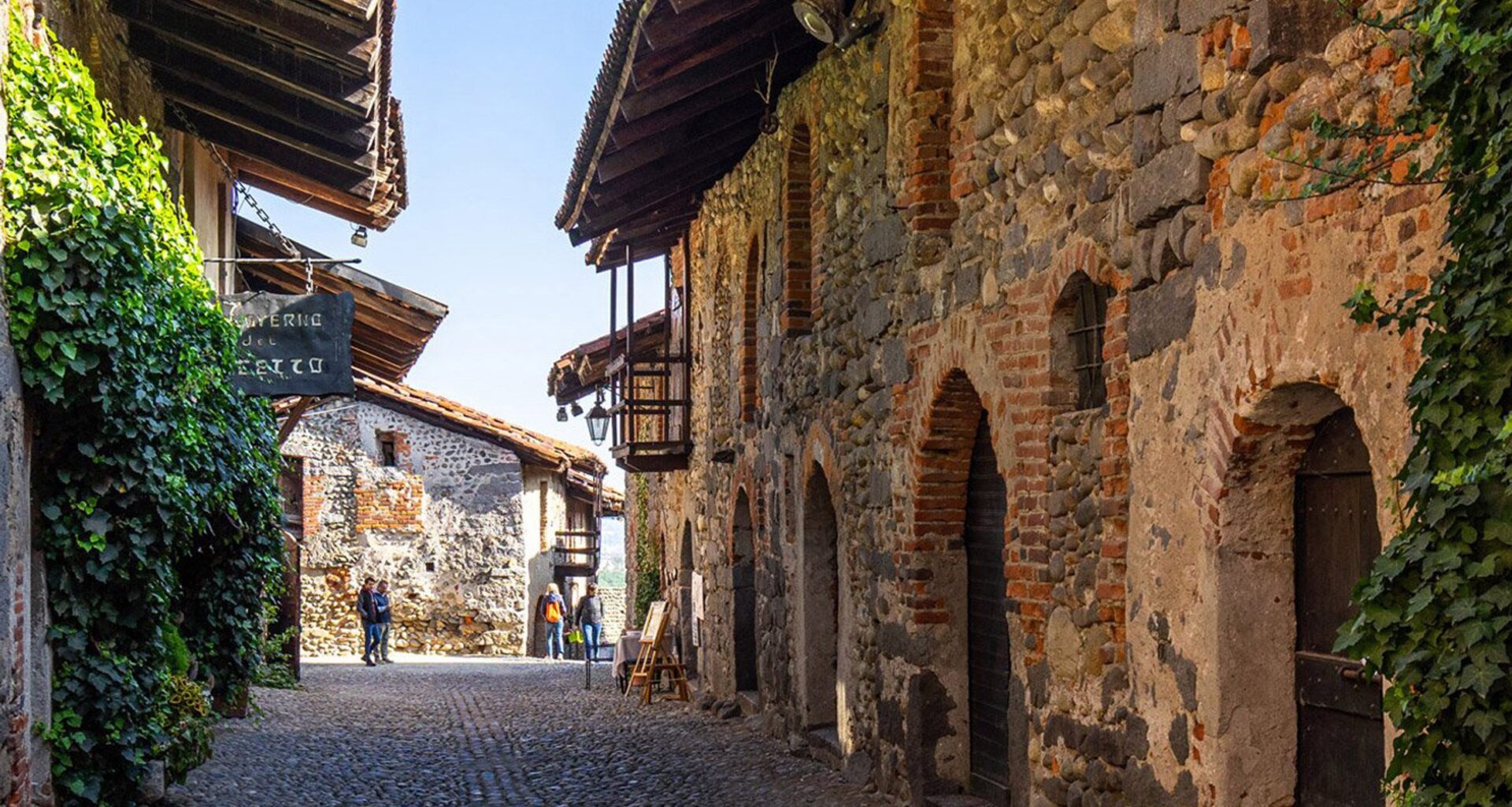 Competition to design Italian courtyard among latest competitions on Dezeen