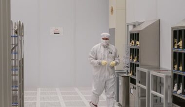 Inside Intel’s big bet to save US chipmaking – and itself – The Irish Times