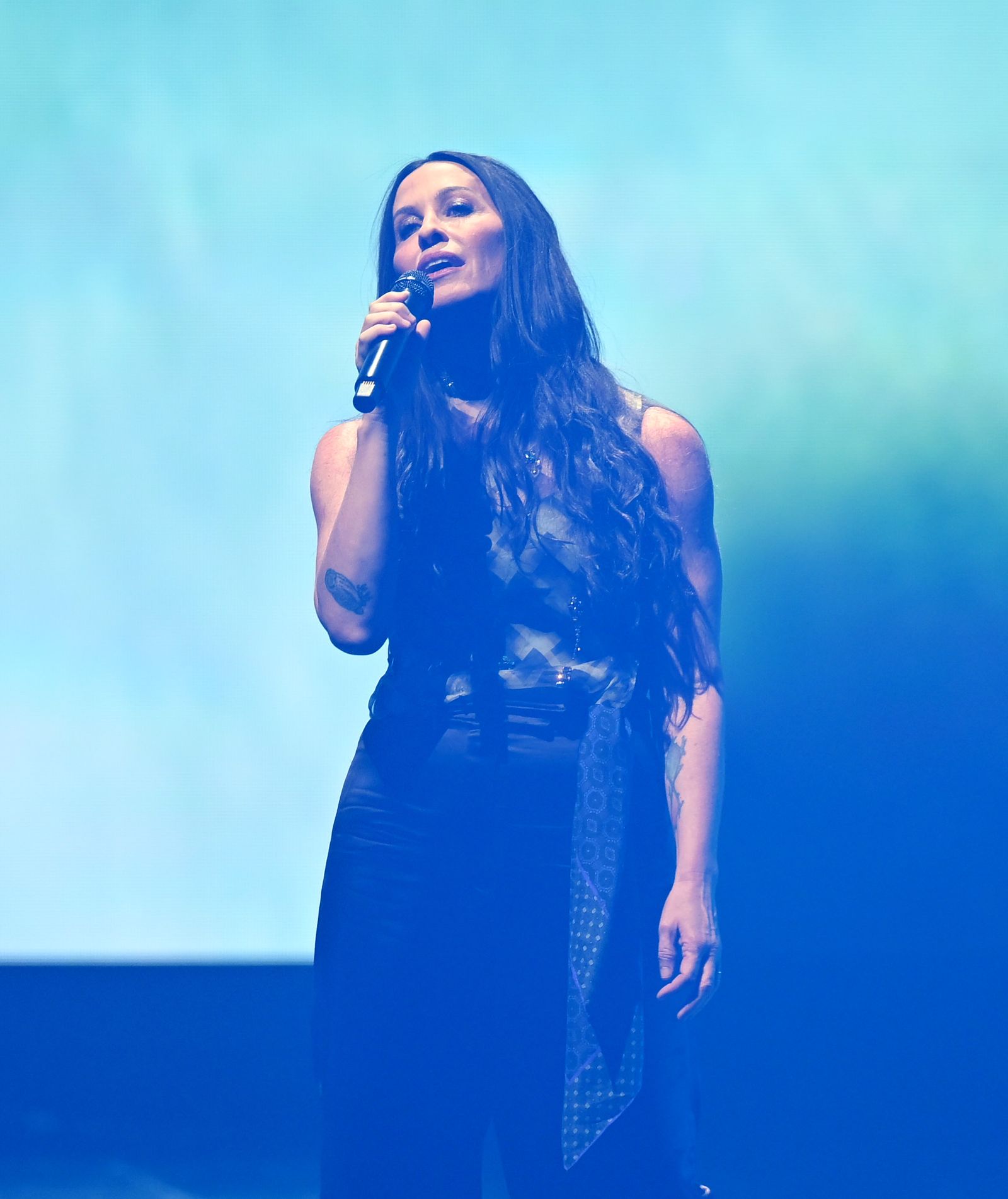 Alanis Morissette on Her New Las Vegas Residency Fames ‘Obliteration Factor and Her Love of Dries Van Noten