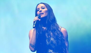 Alanis Morissette on Her New Las Vegas Residency, Fame’s ‘Obliteration’ Factor, and Her Love of Dries Van Noten