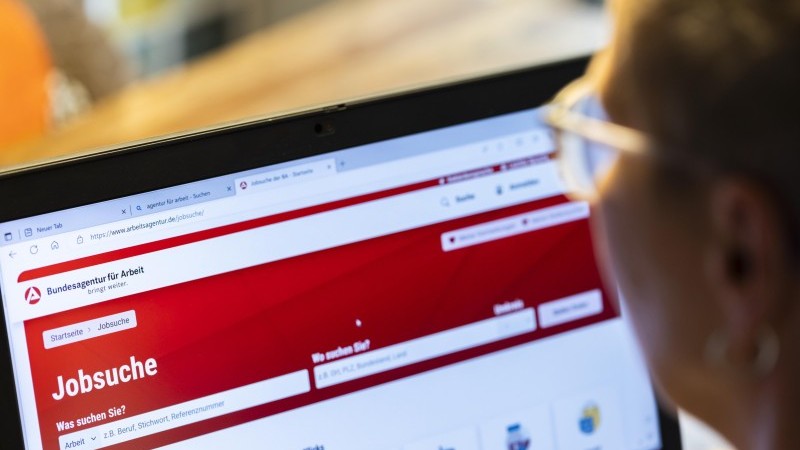 Eurozone unemployment ticked up to 6.3% in August | snaps