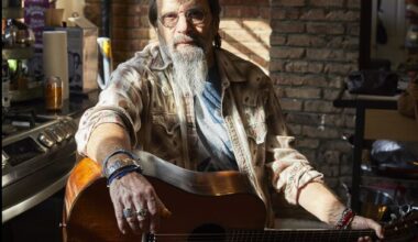 Singer songwriter Steve Earle on writing Galway Girl, his love of Irish trad and his time in jail