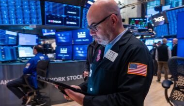 Global markets rise as earnings season hits its stride – The Irish Times
