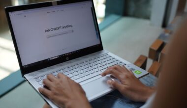 How to Get the Most Out of AI—Without Letting It Think for You