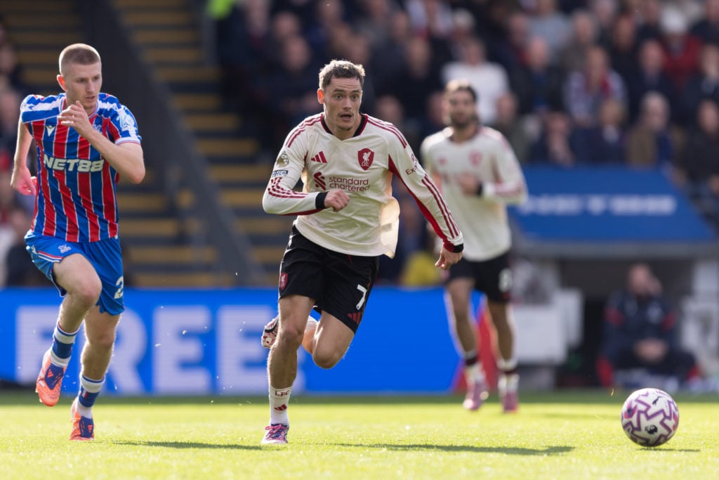 Florian Wirtz runs towards the ball against Crystal Palace