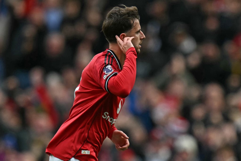Manchester United midfielder Mason Mount celebrates after scoring during the Premier League match between Manchester United and Sunderland at Old Trafford in Manchester, England, in 2025.